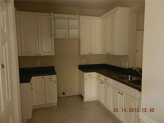 4th image of 8529 Water Cay