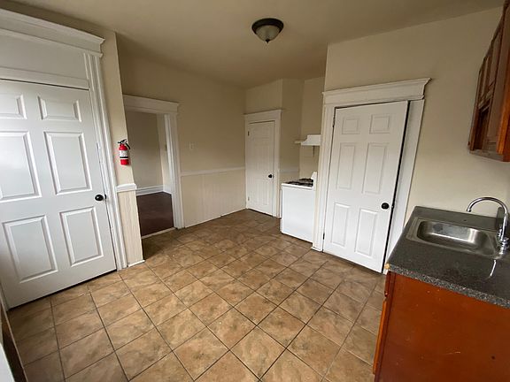 2nd image of 101 Brookdale Ave APT 3R