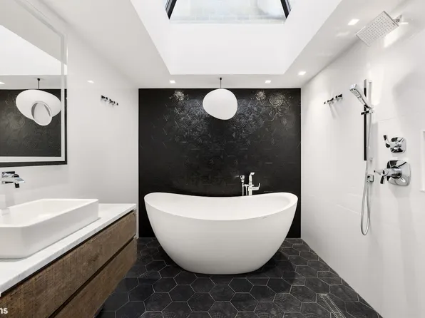 22 West 66th Street image 12 of 16