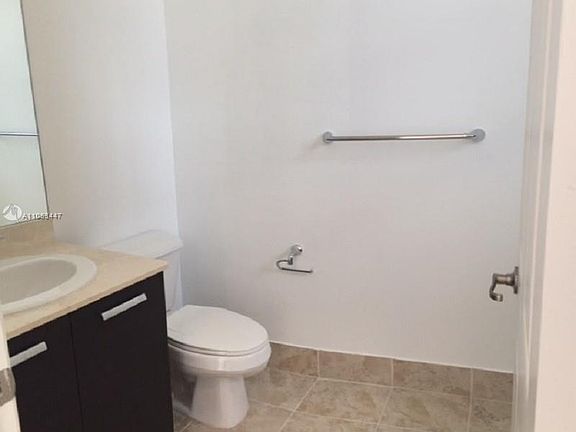 5th image of 5164 NW 84th Ave