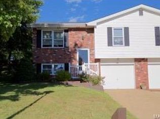 2532 Tanglewood Dr, Arnold, MO