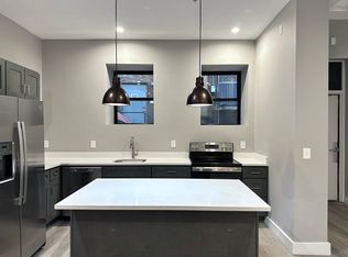 16 Norwich St SUITE 1, Worcester, MA 01608