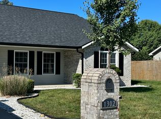 1302 Arbicola Dr, Marion, IL 62959