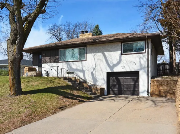 1483 3rd St E, Saint Paul, MN 55106