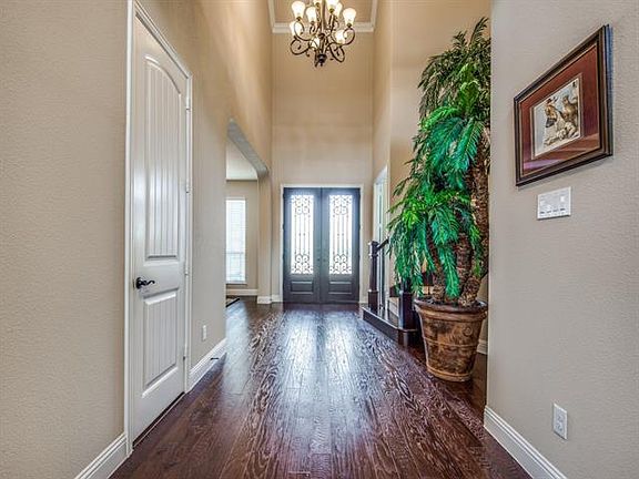 4th image of 1720 Cypress Lake Ln