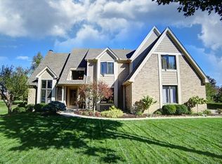 8504 Point O Woods Ct, Springboro, OH 45066
