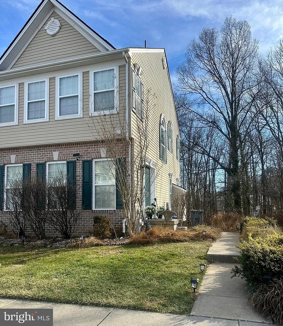 1701 Waltman Rd photo 1