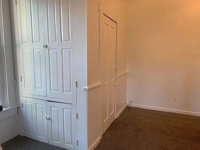 127 W Market St — Photo 26