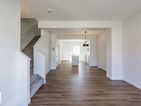 5th image of 3611 Triomphe Blvd