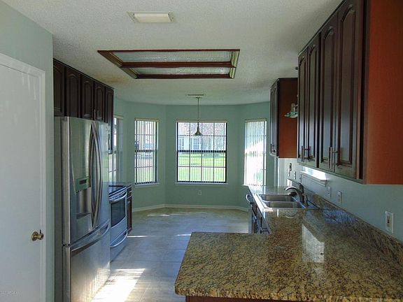 5th image of 8464 Everest Dr