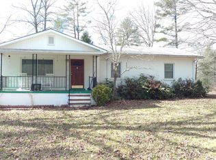 317 Blackwell Dr, Hendersonville, NC 28792