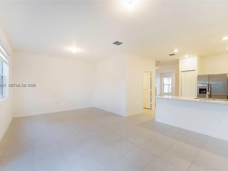 5514 NW 27th St #5514 — Photo 18