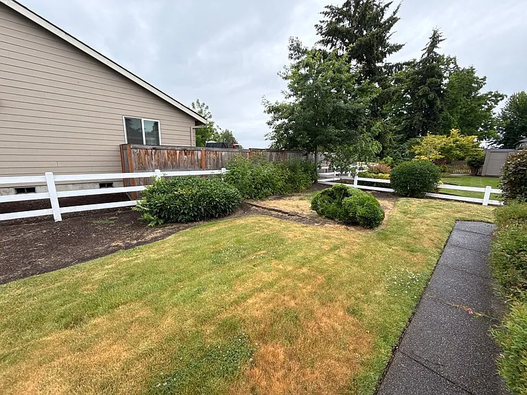 191 McLaughlin Dr — Photo 43