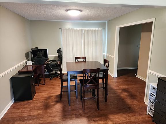 3rd image of 2236 Windridge Ct