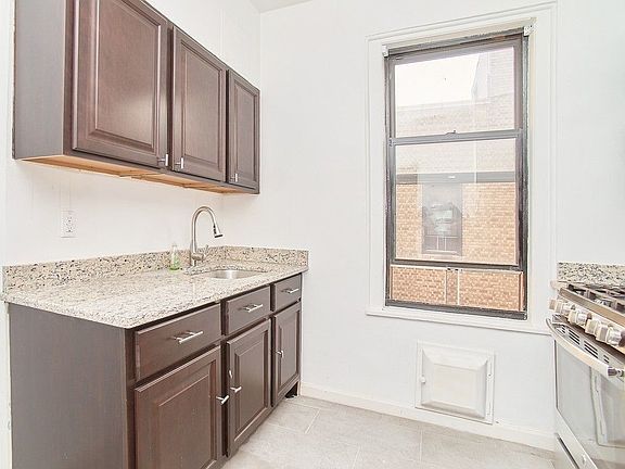 3rd image of 350 Fort Washington Ave #3C