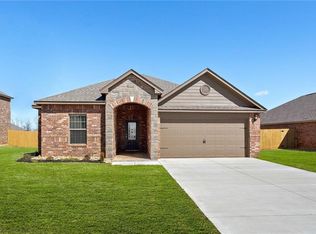 408 E Atlanta Ter, Mustang, OK 73064