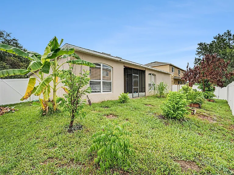 2056 Clapper Trl — Photo 26