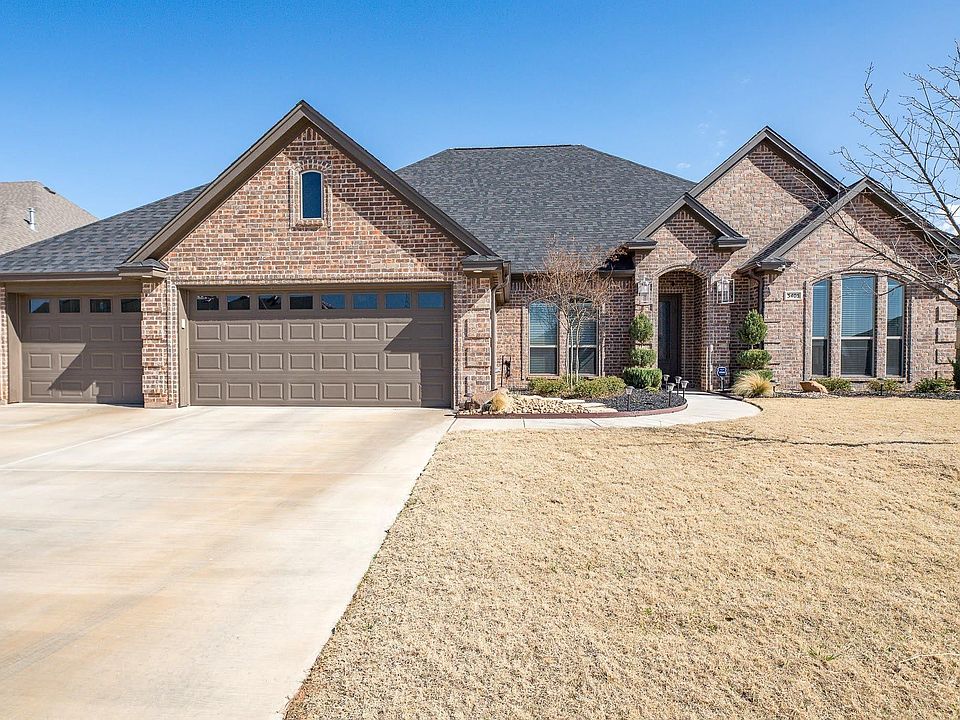 1st image of 3405 Coventry Dr