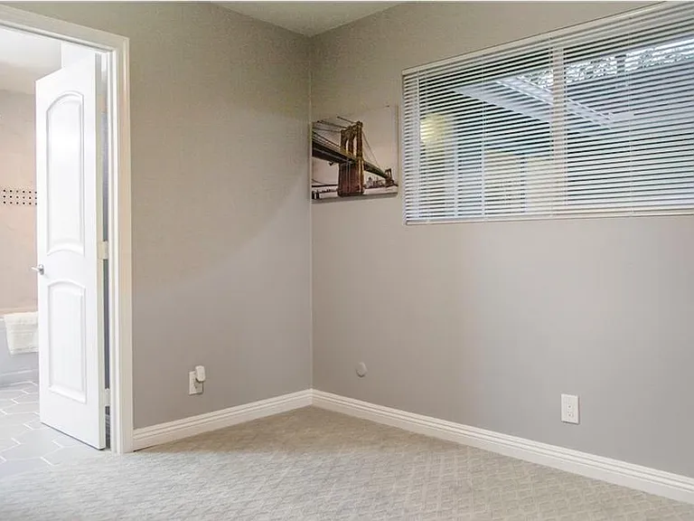 1710 Rolling Hills Dr — Photo 16