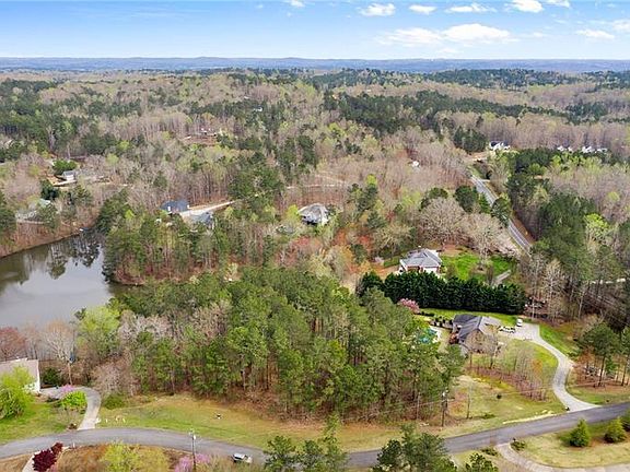 3rd image of 104 Lakeridge Dr Lot 0