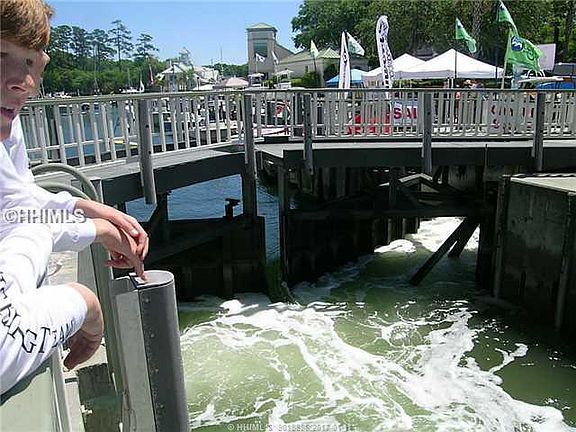 5th image of C 43 Windmill Harbour Mari