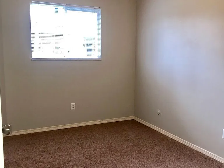 Dublin Glen Apartments — Photo 12