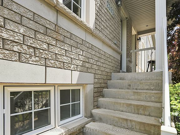 3rd image of 2333 Sutton Dr