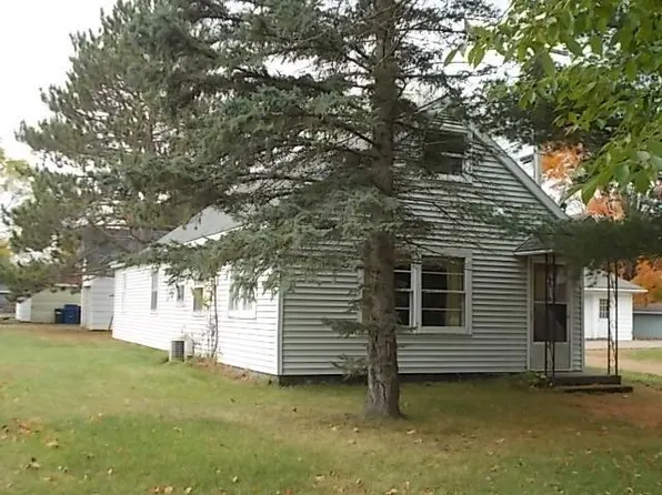 704 SPRUCE ST, Merrill, WI 54452