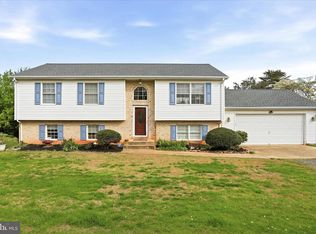 8117 Bailey Rd, Warrenton, VA