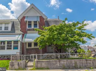 39 Walnut St, Marcus Hook, PA 19061