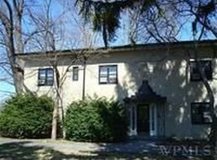 9 Whitehall Rd, Eastchester, NY 10709