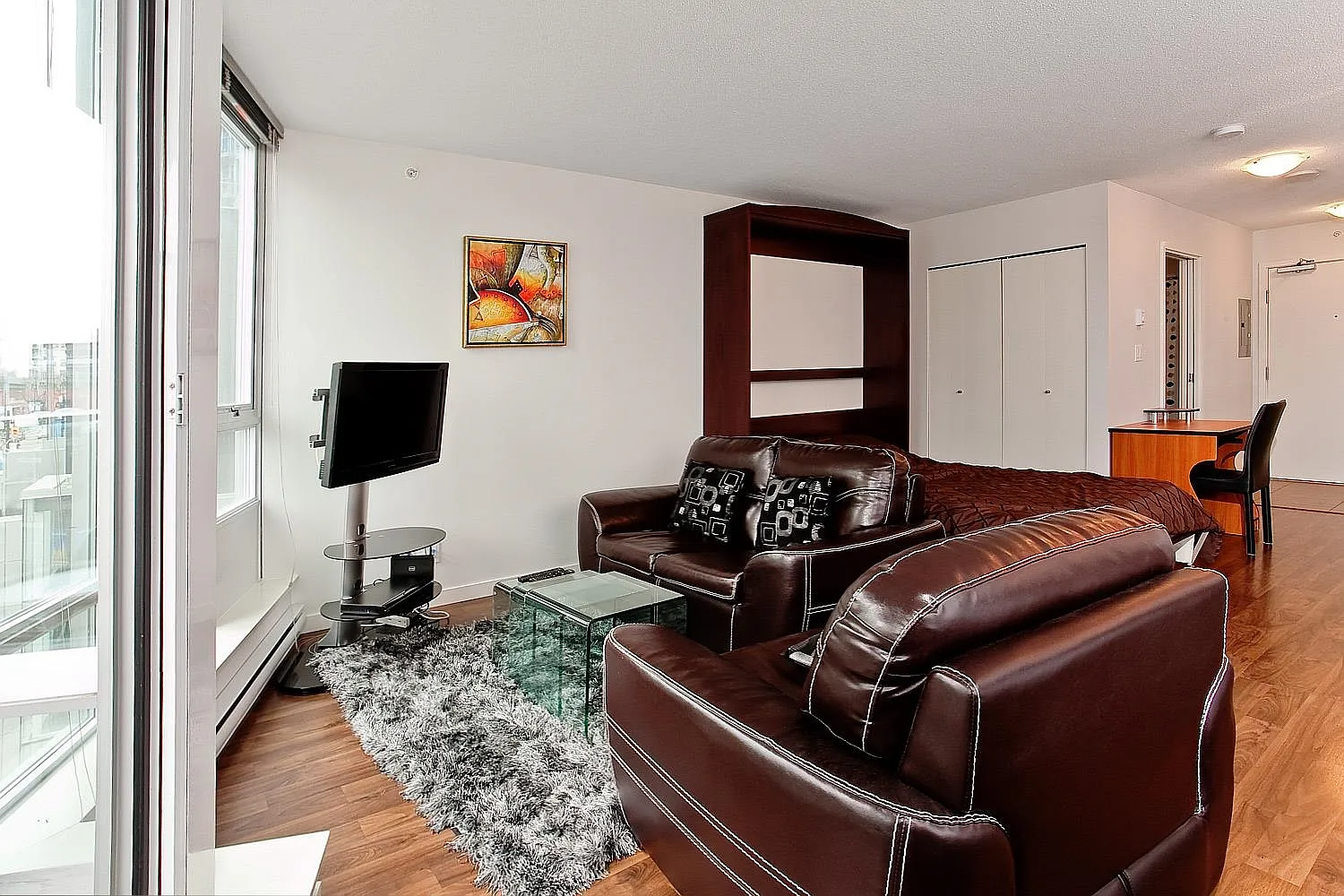 Studio, 439 sqft, $2,800 — Photo 1