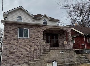 386 Page Ave, Staten Island, NY 10307