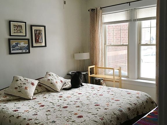 5th image of 2045 W Berwyn Ave #1