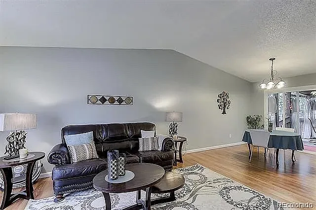 1823 E 98th Pl — Photo 5