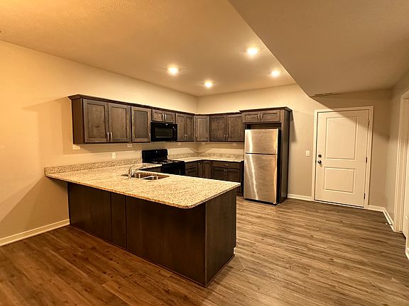 5th image of 4634 Cooper Ave