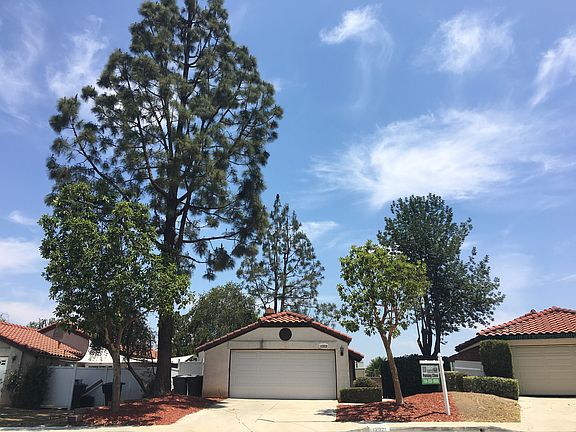 2nd image of 12929 Saratoga Pl