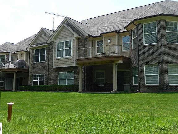 5th image of 12164 Tullymore Dr