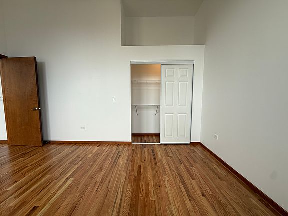 4th image of 2925 N Central Park Ave APT 12
