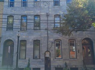 242 E King St APT 3, Lancaster, PA 17602