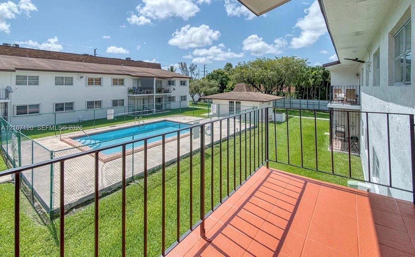 La Fuente Condo — Photo 3