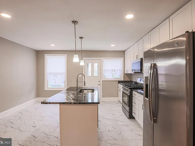 130 Reedbird Ave — Photo 17