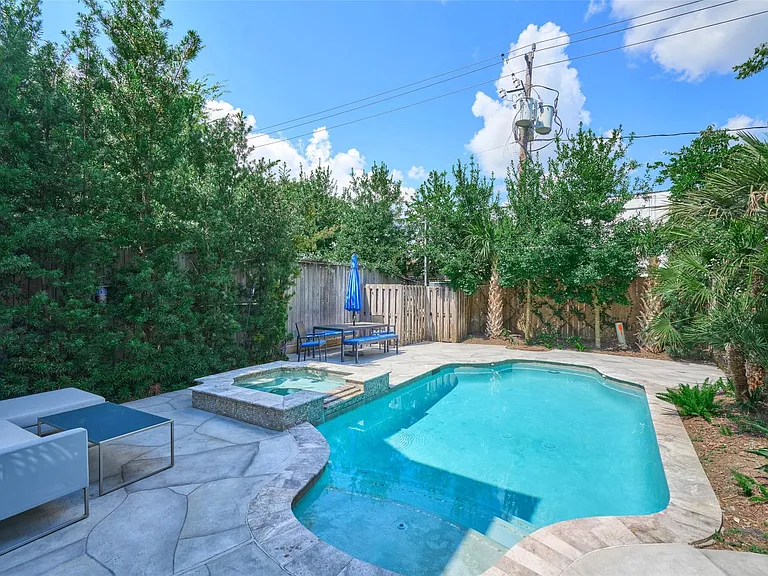 4028 Gramercy St — Photo 39