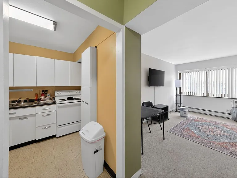 7337 S South Shore Dr #422 — Photo 13