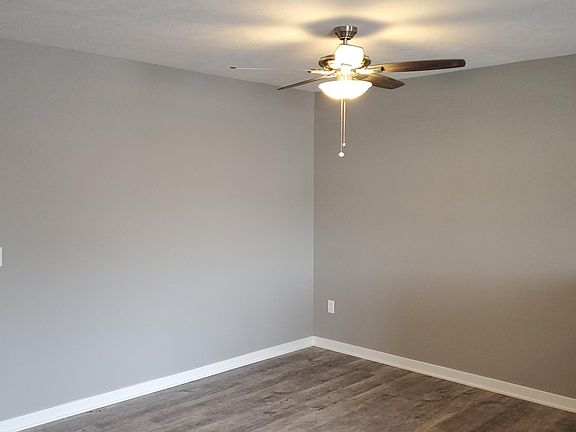 2nd image of 4935 W Madison Pl