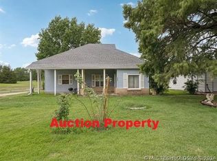 1000 N Elliott St, Pryor, OK 74361