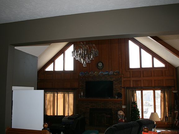 5th image of 447 336th Rd