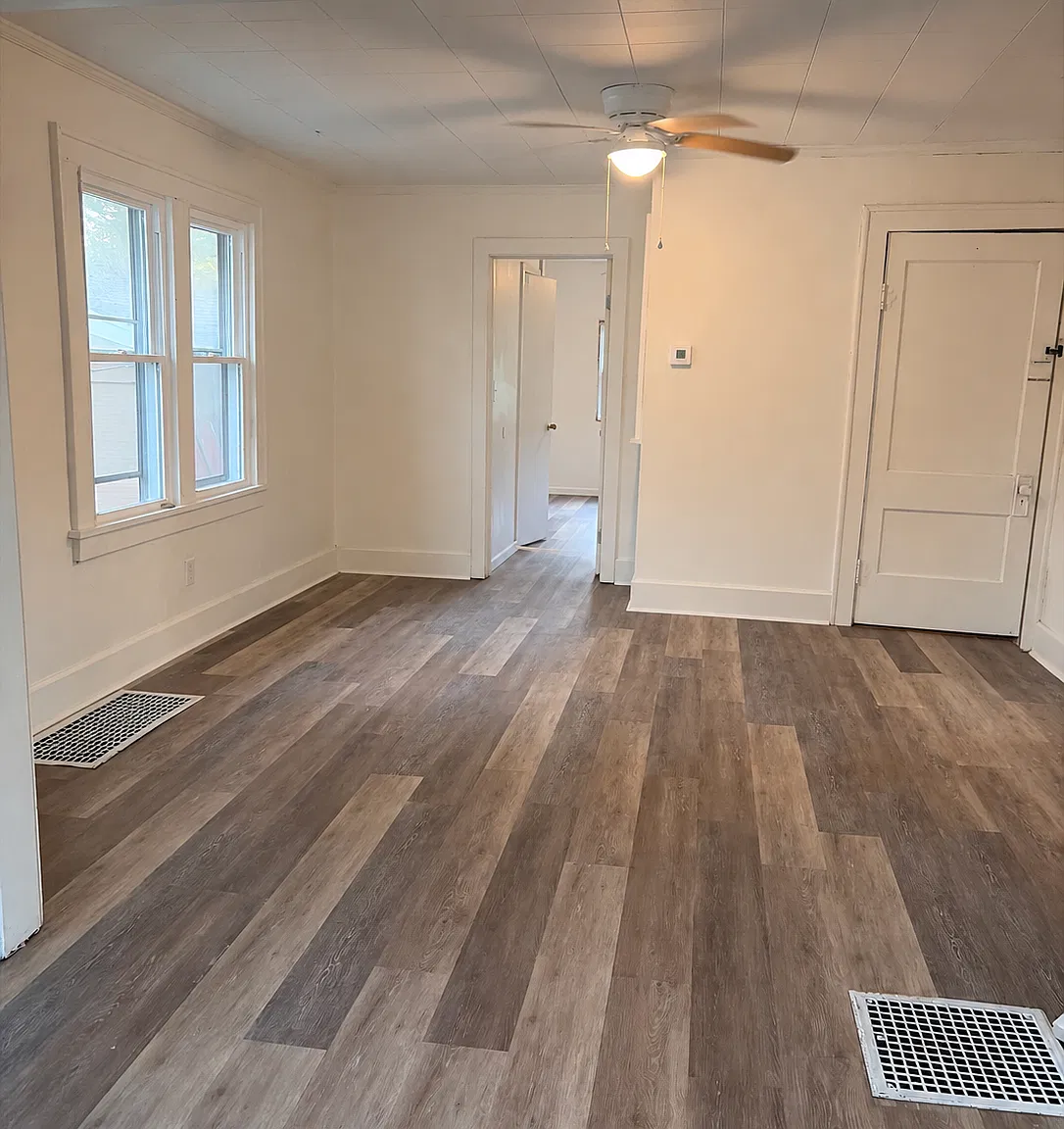 3 bed, 1.5 bath, 1832 sqft, $1,550 — Photo 3