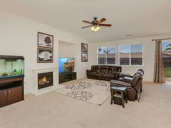 3rd image of 24531 Dunlavy Ct