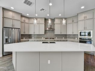 1930 W Holden Dr, Phoenix, AZ 85085